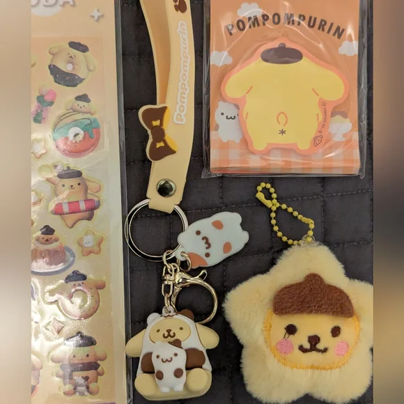 Sanrio Pompompurin Bundle - Picture 8 of 8